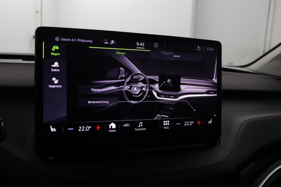 Škoda ENYAQ iV 80 Founders Edition Black|Leer|SOH 93%|Camera|Stoelverwarming