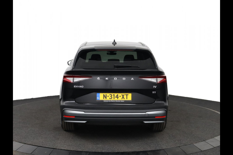 Škoda ENYAQ iV 80 Founders Edition Black|Leer|SOH 93%|Camera|Stoelverwarming