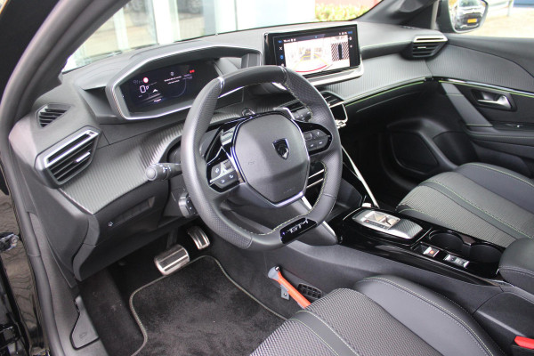 Peugeot 208 GT 1.2 Hybrid 145PK e-DCS6 | NAVIGATIE | DRAADLOZE APPLE CARPLAY/ANDROID AUTO | CAMERA VOOR + ACHTER | FULL LED KOPLAMPEN | LICHTMETALEN VELGEN 17" | DODEHOEK DETECTIE | DRAADLOZE TELEFOONLADER | KEYLESS ENTRY/START | DAB+ RADIO | ADAPTIVE CRUISE CONTROL |