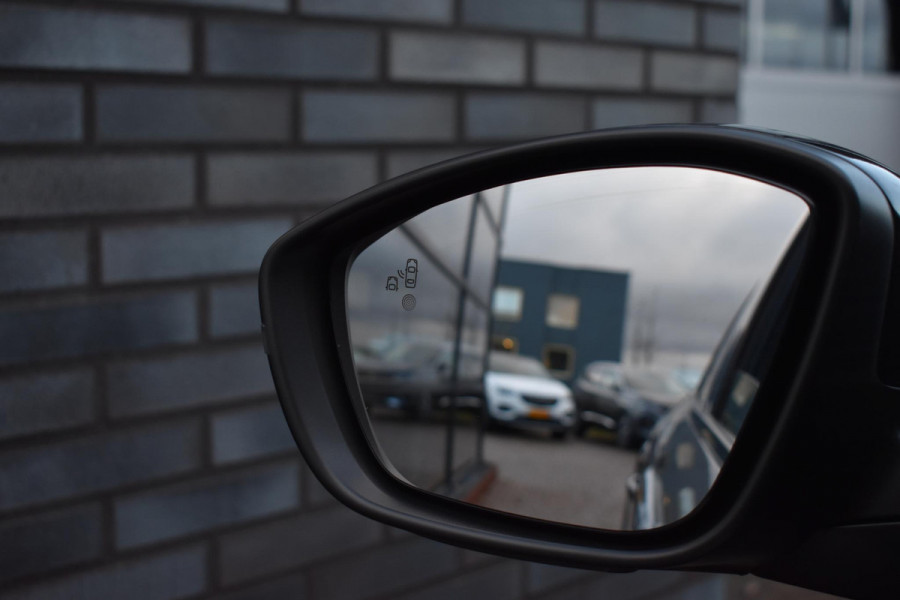 Peugeot 208 1.2 Turbo 100PK GT | Carplay | 360 Camera | Incl. garantie