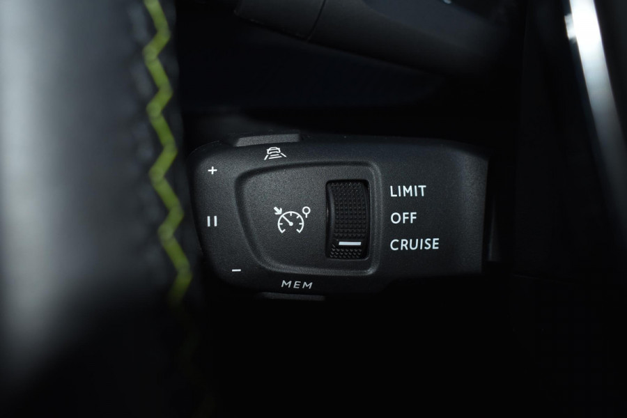 Peugeot 208 1.2 Turbo 100PK GT | Carplay | 360 Camera | Incl. garantie