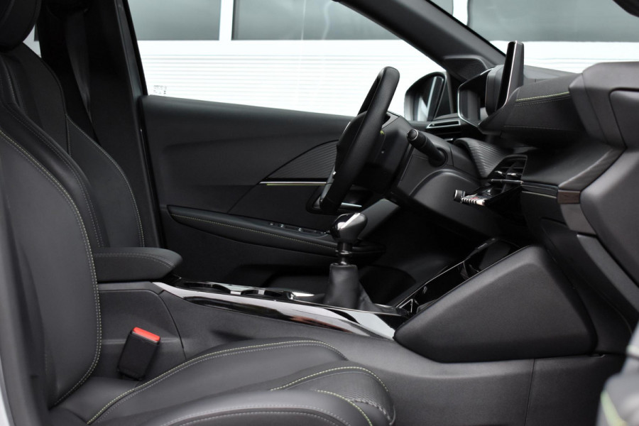 Peugeot 208 1.2 Turbo 100PK GT | Carplay | 360 Camera | Incl. garantie