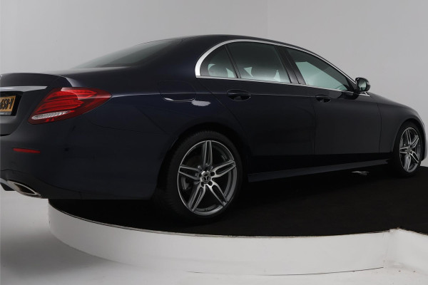 Mercedes-Benz E-Klasse 200 Business Solution AMG (STOELVERWARMING, ACHTERUITRIJCAMERA, SFEERVERLICHTING, PARKEERSENSOREN)
