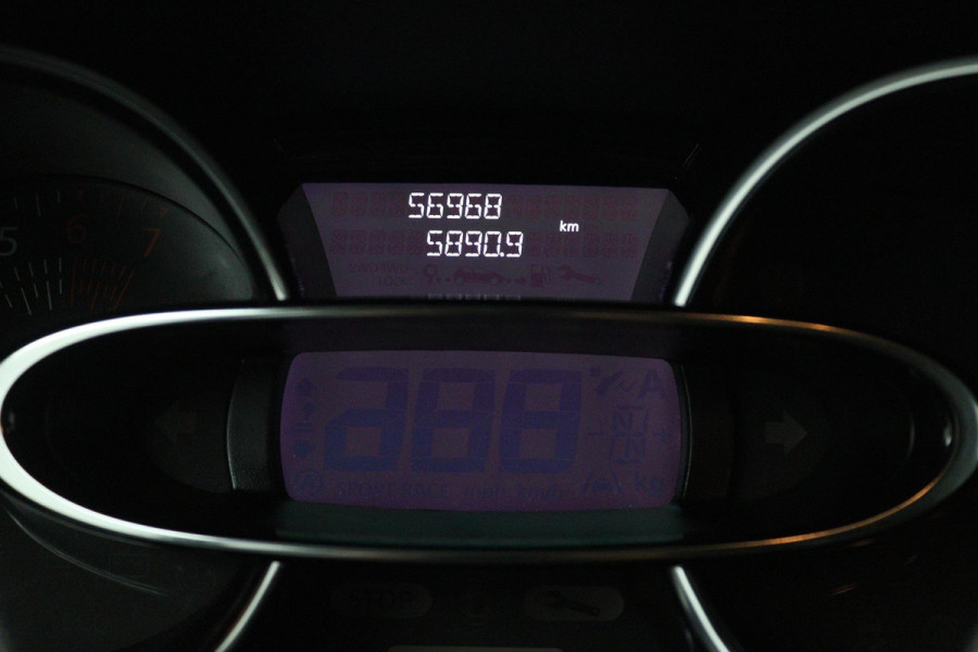 Renault Clio 0.9 TCe Intens (NAVIGATIE, CLIMA, PARKEERSENSOREN, CRUISE CONTROL, BLUETOOTH, AIRCO)