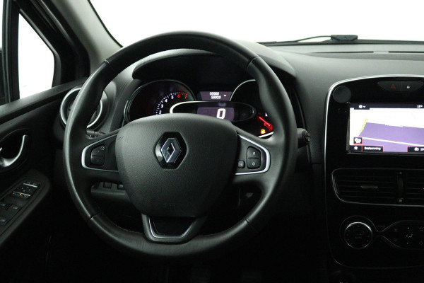 Renault Clio 0.9 TCe Intens (NAVIGATIE, CLIMA, PARKEERSENSOREN, CRUISE CONTROL, BLUETOOTH, AIRCO)