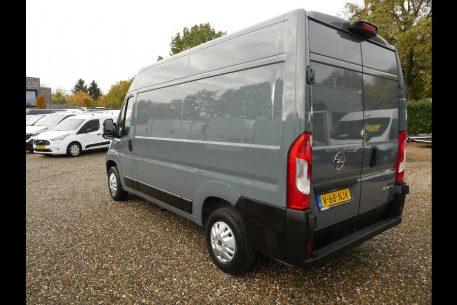 Opel Movano 2.2D 120PK, L2H2, Airco