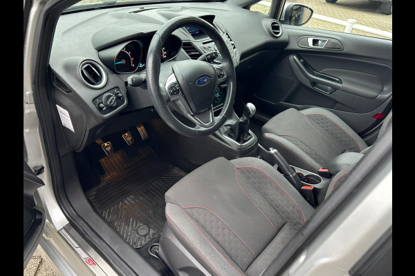 Ford Fiesta 1.0 EcoBoost ST Line Cruise Controle! Nap! 5 Deurs! Apk!