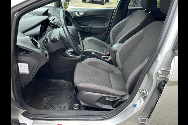 Ford Fiesta 1.0 EcoBoost ST Line Cruise Controle! Nap! 5 Deurs! Apk!