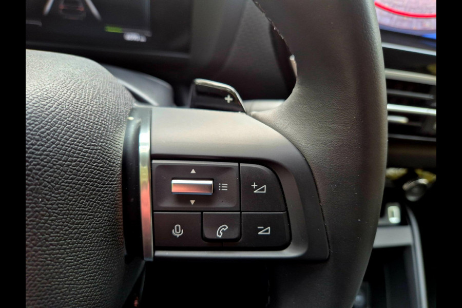 Citroën C4 1.2 Hybrid 136 Max 18 inch . Camera 360