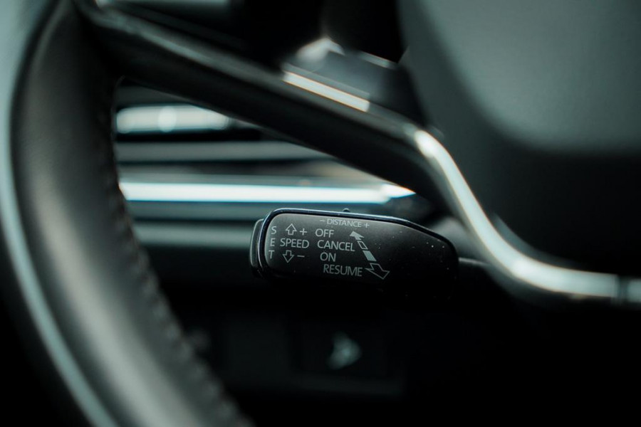 Škoda ENYAQ iV 80 / Comfort Pack / Leder / 21'' / Warmtepomp / Adaptive Cruise / Incl BTW