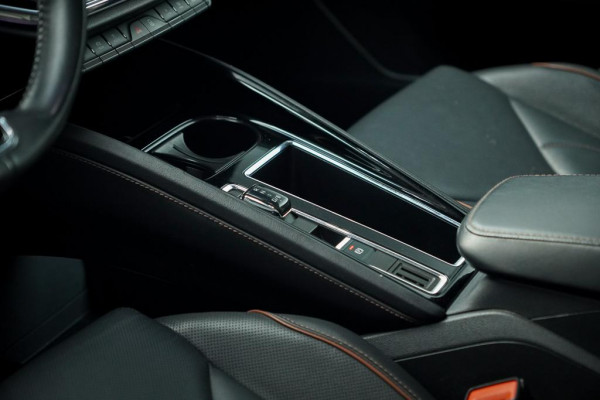 Škoda ENYAQ iV 80 / Comfort Pack / Leder / 21'' / Warmtepomp / Adaptive Cruise / Incl BTW