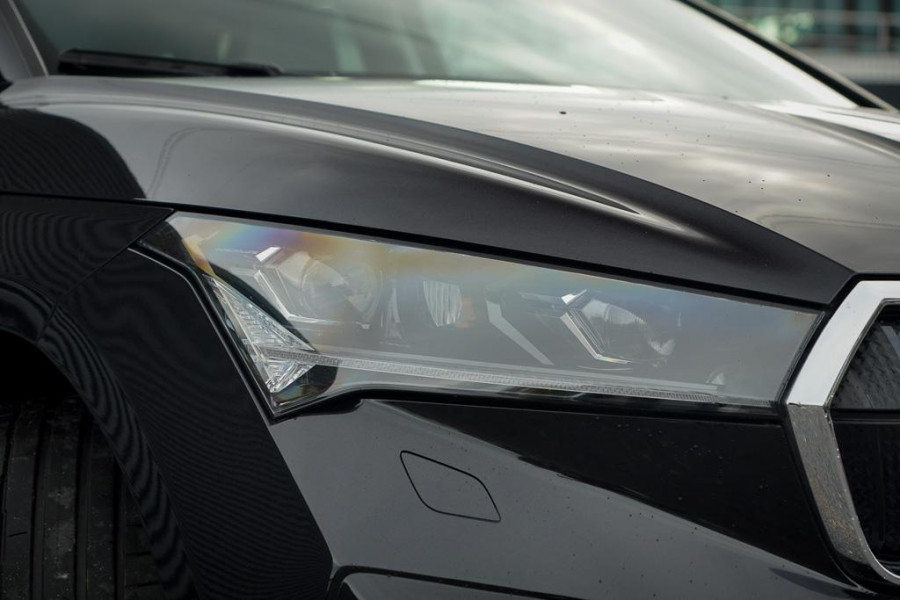 Škoda ENYAQ iV 80 / Comfort Pack / Leder / 21'' / Warmtepomp / Adaptive Cruise / Incl BTW