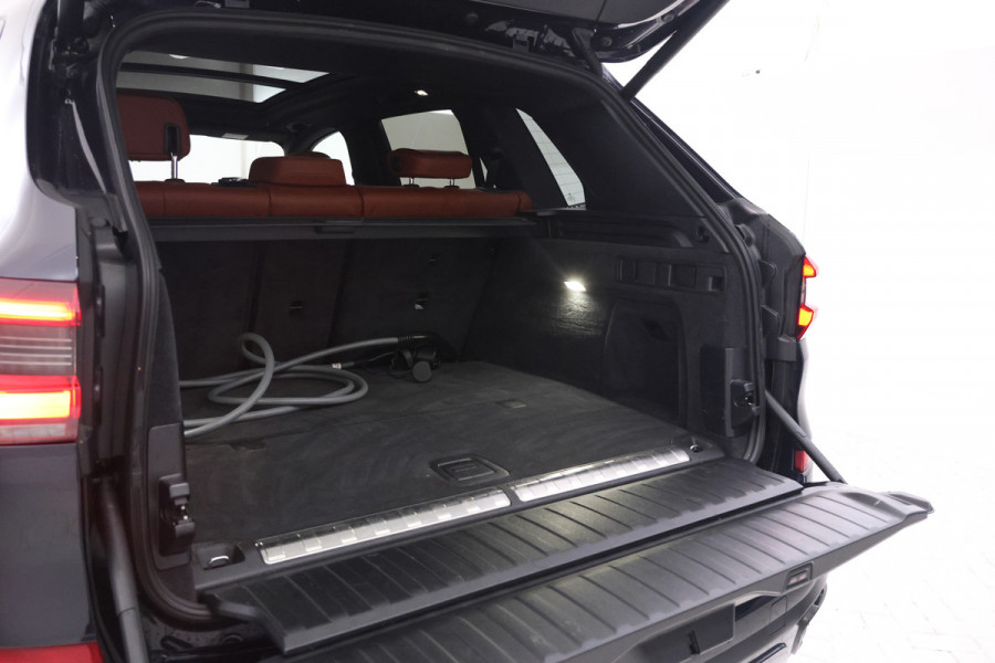 BMW X5 xDrive45e High Executive Volleder, Head up, Automaat, BOMVOL!