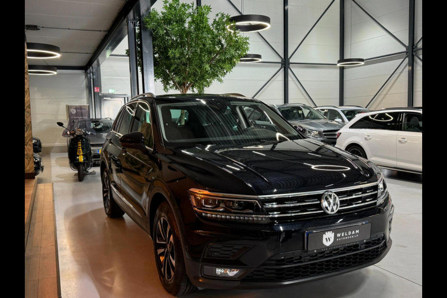 Volkswagen Tiguan 1.5 TSI ACT IQ-Drive Garantie Trekhaak Xenon Carplay ACC Clima Navi Led Dab Front Ass Rijklaar