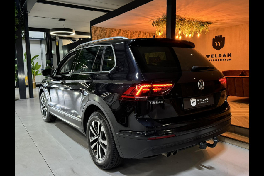 Volkswagen Tiguan 1.5 TSI ACT IQ-Drive Garantie Trekhaak Xenon Carplay ACC Clima Navi Led Dab Front Ass Rijklaar