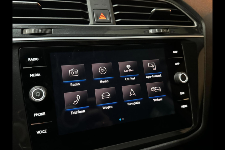 Volkswagen Tiguan 1.5 TSI ACT IQ-Drive Garantie Trekhaak Xenon Carplay ACC Clima Navi Led Dab Front Ass Rijklaar