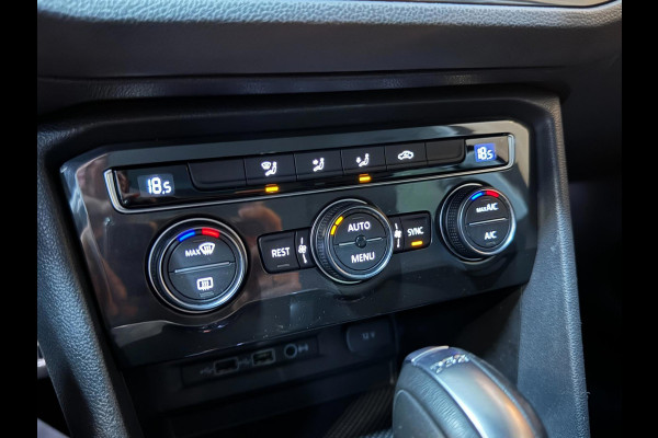 Volkswagen Tiguan 1.5 TSI ACT IQ-Drive Garantie Trekhaak Xenon Carplay ACC Clima Navi Led Dab Front Ass Rijklaar