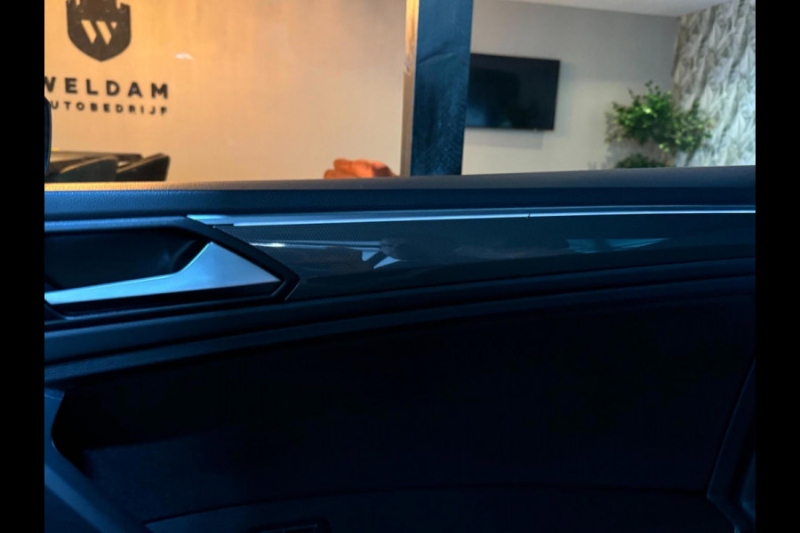 Volkswagen Tiguan 1.5 TSI ACT IQ-Drive Garantie Trekhaak Xenon Carplay ACC Clima Navi Led Dab Front Ass Rijklaar