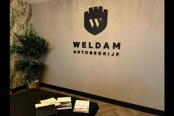 Volkswagen Tiguan 1.5 TSI ACT IQ-Drive Garantie Trekhaak Xenon Carplay ACC Clima Navi Led Dab Front Ass Rijklaar