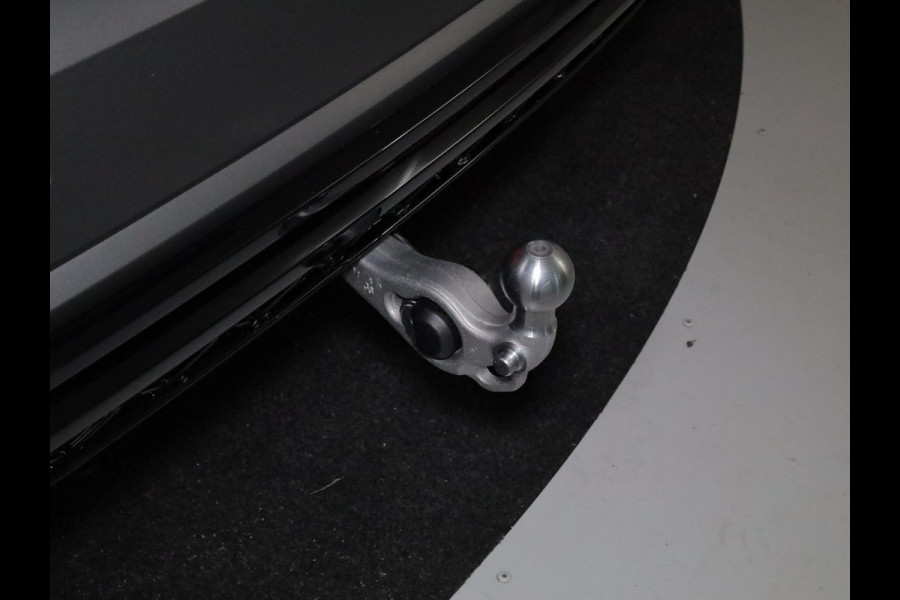 Volkswagen Touareg 3.0 TSi eHybrid 4MOTION R Edition 462PK PHEV| DYNAUDIO | Lederpakket "Puglia" |Luchtvering 22 Inch LM | Trekhaak incl Assistent |