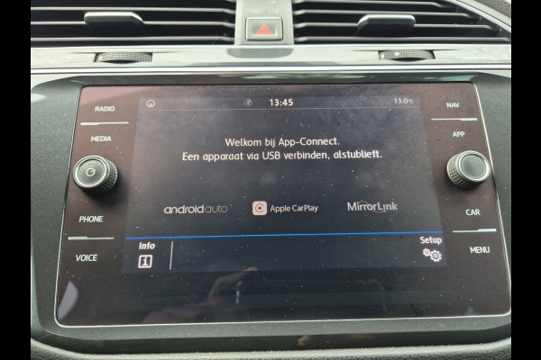 Volkswagen Tiguan 1.5 TSI ACT Comfortline Business,automaat,Elec.trekhaak,Navigatie,stoelverwarming,parkeersensoren,