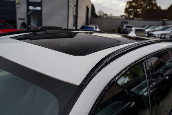 BMW X5 XDrive40i High Executive | HuD | Panorama | Luxe Leder | Camera | BMW LED | Sfeerverlichting | Stoelverwarming | Smart Key