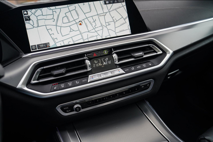 BMW X5 XDrive40i High Executive | HuD | Panorama | Luxe Leder | Camera | BMW LED | Sfeerverlichting | Stoelverwarming | Smart Key