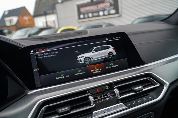 BMW X5 XDrive40i High Executive | HuD | Panorama | Luxe Leder | Camera | BMW LED | Sfeerverlichting | Stoelverwarming | Smart Key