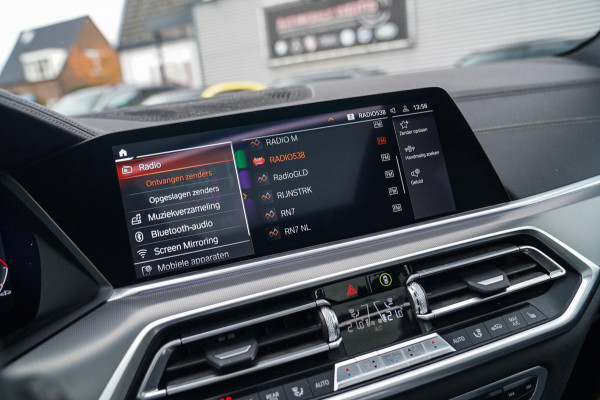 BMW X5 XDrive40i High Executive | HuD | Panorama | Luxe Leder | Camera | BMW LED | Sfeerverlichting | Stoelverwarming | Smart Key