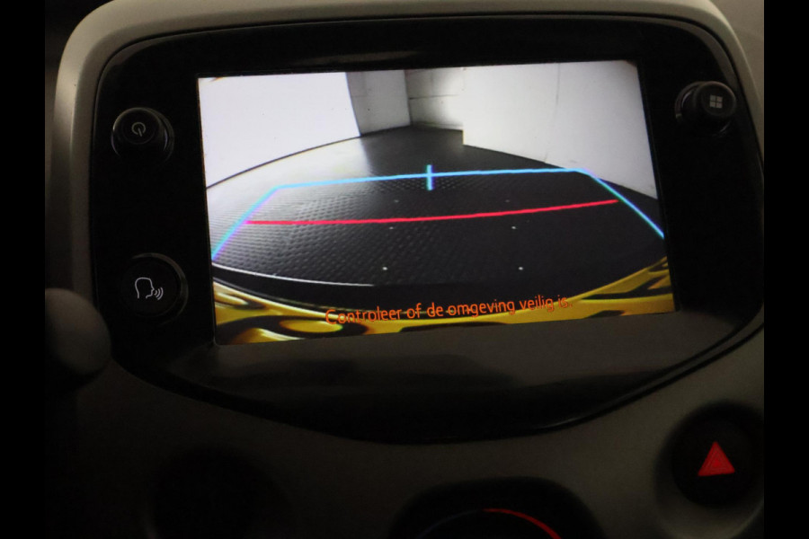 Toyota Aygo 1.0 VVT-i X-Play | Airco | Camera | Bluetooth |