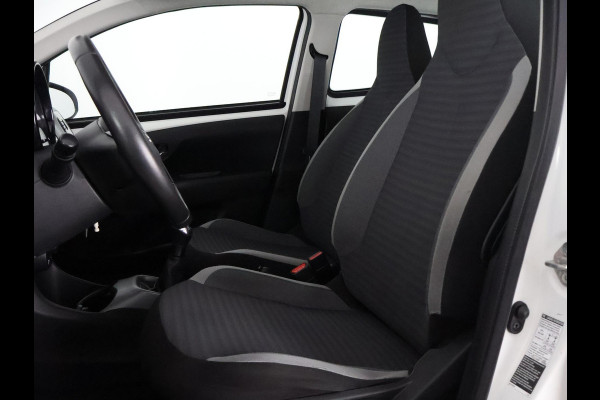 Toyota Aygo 1.0 VVT-i X-Play | Airco | Camera | Bluetooth |