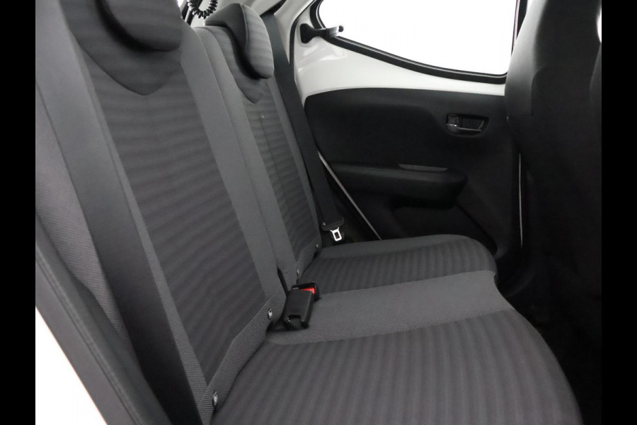 Toyota Aygo 1.0 VVT-i X-Play | Airco | Camera | Bluetooth |