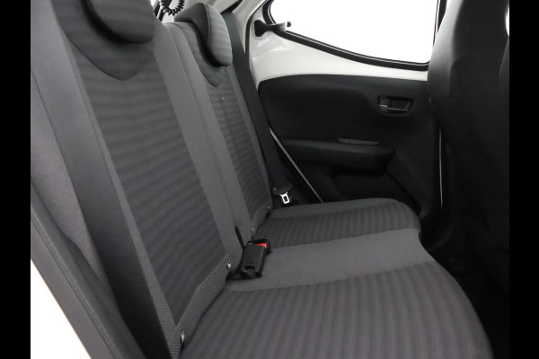 Toyota Aygo 1.0 VVT-i X-Play | Airco | Camera | Bluetooth |