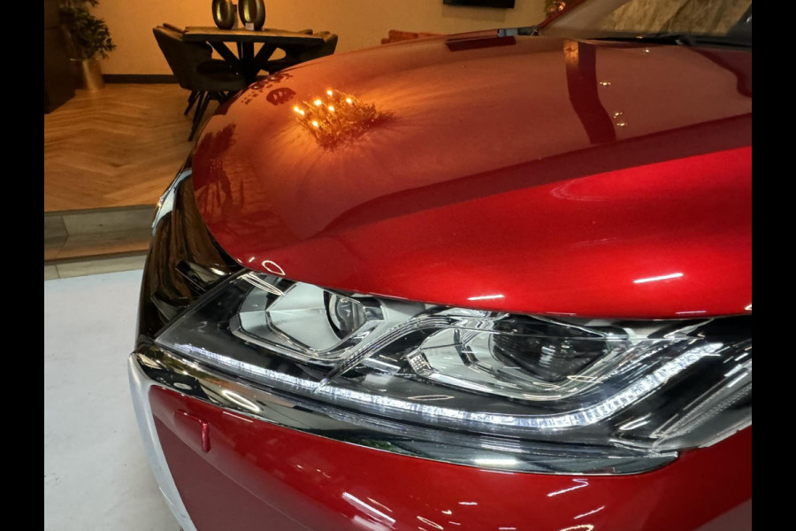 Mitsubishi Eclipse Cross 1.5 DI-T Black Edition NAP Garantie Trekhaak 360 Carplay Blindspot StoelVW Cruise Clima Navi Led Rijklaar