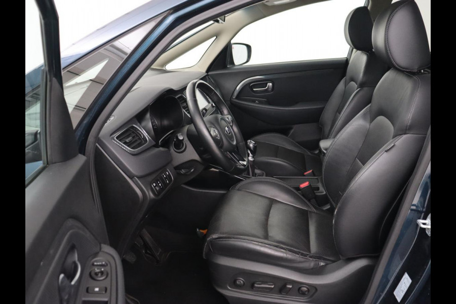 Kia Carens 1.6 GDi ExecutiveLine 7-Persoons | 1e eigenaar | Panoramadak | Leder | Stoel & stuurverwarming | Carplay | Camera | Navigatie | Elektrische stoelen | Cruise control | Climate control