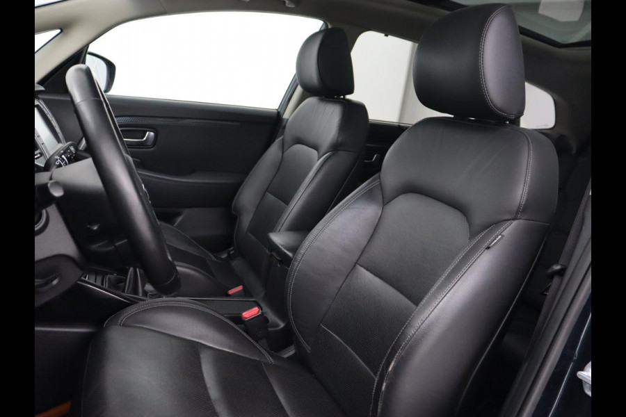 Kia Carens 1.6 GDi ExecutiveLine 7-Persoons | 1e eigenaar | Panoramadak | Leder | Stoel & stuurverwarming | Carplay | Camera | Navigatie | Elektrische stoelen | Cruise control | Climate control
