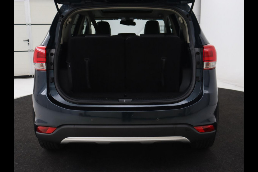 Kia Carens 1.6 GDi ExecutiveLine 7-Persoons | 1e eigenaar | Panoramadak | Leder | Stoel & stuurverwarming | Carplay | Camera | Navigatie | Elektrische stoelen | Cruise control | Climate control