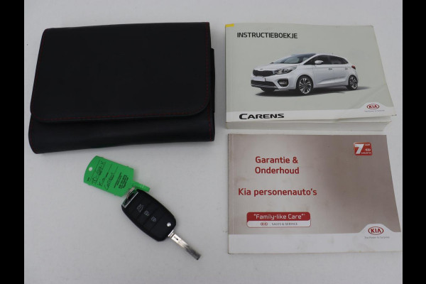 Kia Carens 1.6 GDi ExecutiveLine 7-Persoons | 1e eigenaar | Panoramadak | Leder | Stoel & stuurverwarming | Carplay | Camera | Navigatie | Elektrische stoelen | Cruise control | Climate control