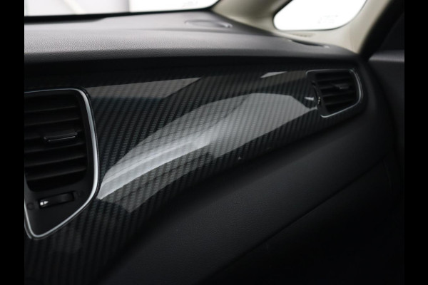 Kia Carens 1.6 GDi ExecutiveLine 7-Persoons | 1e eigenaar | Panoramadak | Leder | Stoel & stuurverwarming | Carplay | Camera | Navigatie | Elektrische stoelen | Cruise control | Climate control