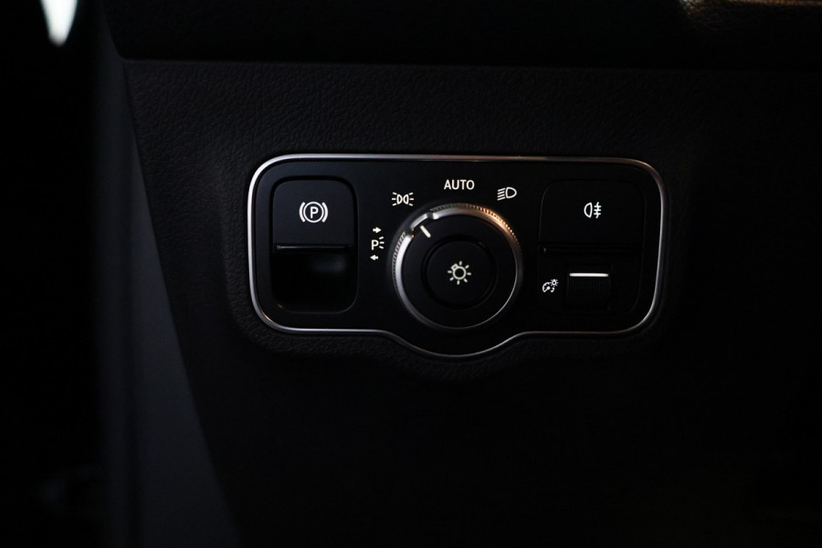 Mercedes-Benz EQB 300 4MATIC Luxury avm 67kWh SFEER VIRTUAL STOELVW '22