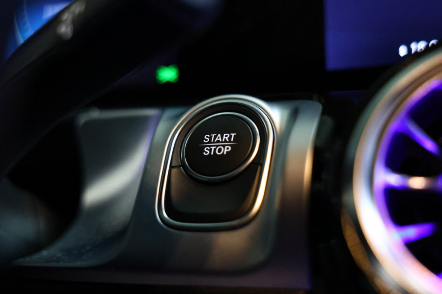 Mercedes-Benz EQB 300 4MATIC Luxury avm 67kWh SFEER VIRTUAL STOELVW '22