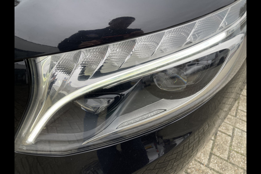Mercedes-Benz V-Klasse 250d 190pk automaat Lang L2H1 DC 5 persoons Avantgarde / vaste prijs rijklaar € 39.950 marge / lease vanaf € 652 / zwart leer / electrische schuifdeuren / zwart metallic / burmester