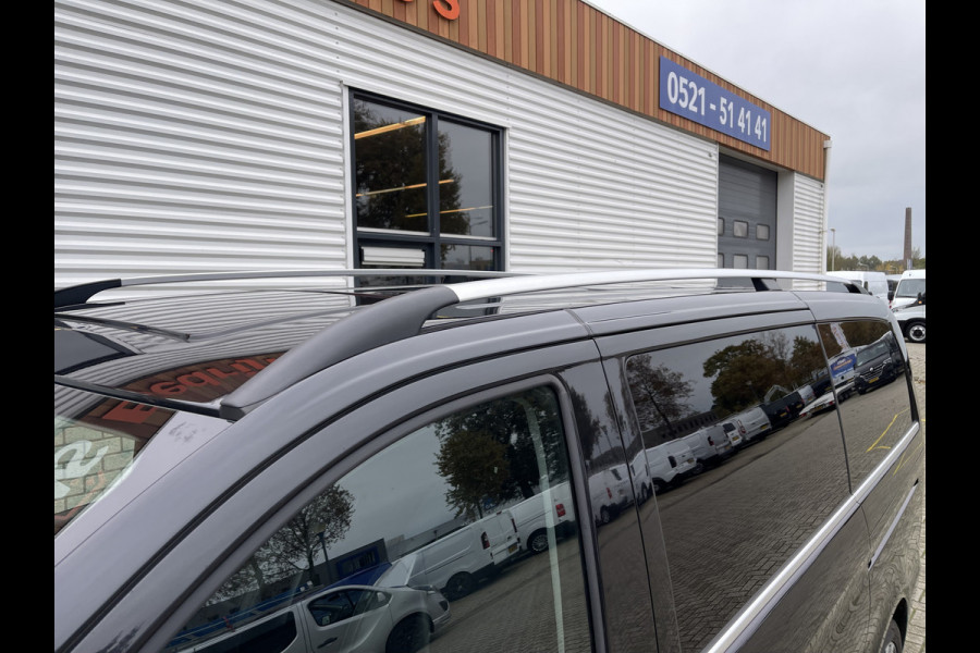Mercedes-Benz V-Klasse 250d 190pk automaat Lang L2H1 DC 5 persoons Avantgarde / vaste prijs rijklaar € 39.950 marge / lease vanaf € 652 / zwart leer / electrische schuifdeuren / zwart metallic / burmester