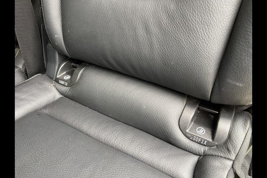 Mercedes-Benz V-Klasse 250d 190pk automaat Lang L2H1 DC 5 persoons Avantgarde / vaste prijs rijklaar € 39.950 marge / lease vanaf € 652 / zwart leer / electrische schuifdeuren / zwart metallic / burmester