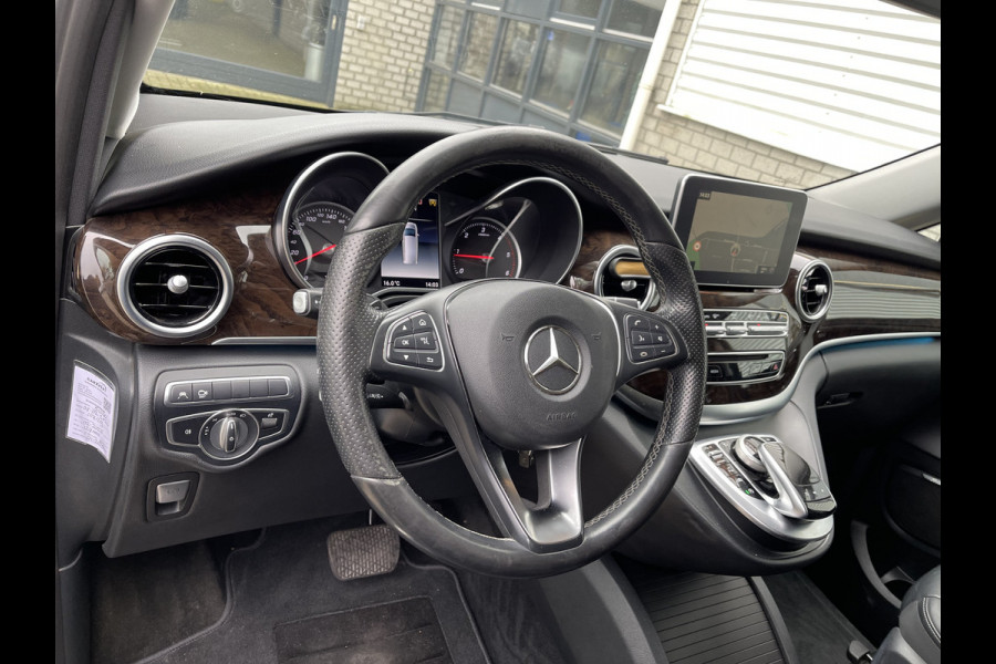 Mercedes-Benz V-Klasse 250d 190pk automaat Lang L2H1 DC 5 persoons Avantgarde / vaste prijs rijklaar € 39.950 marge / lease vanaf € 652 / zwart leer / electrische schuifdeuren / zwart metallic / burmester