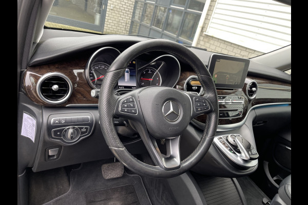 Mercedes-Benz V-Klasse 250d 190pk automaat Lang L2H1 DC 5 persoons Avantgarde / vaste prijs rijklaar € 39.950 marge / lease vanaf € 652 / zwart leer / electrische schuifdeuren / zwart metallic / burmester