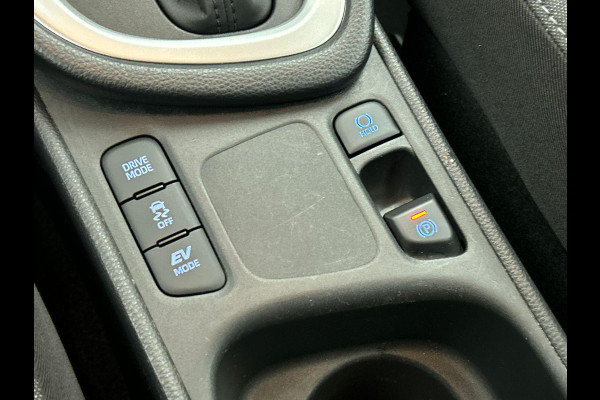 Toyota Yaris 1.5 Hybrid Active Auto. Navigatie Apple Carplay/Android Auto Camera Adaptive Cruise Control Climate Control