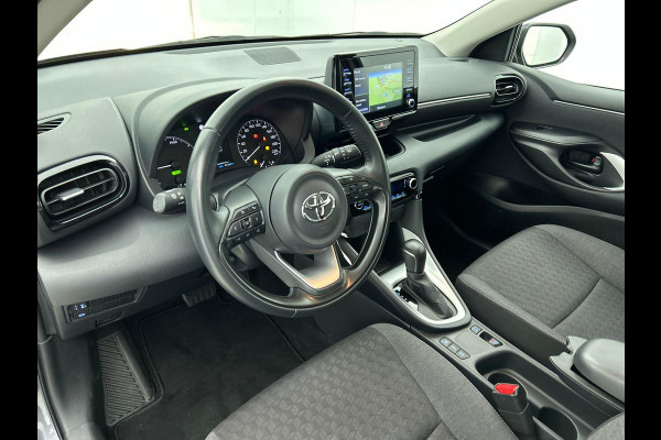 Toyota Yaris 1.5 Hybrid Active Auto. Navigatie Apple Carplay/Android Auto Camera Adaptive Cruise Control Climate Control