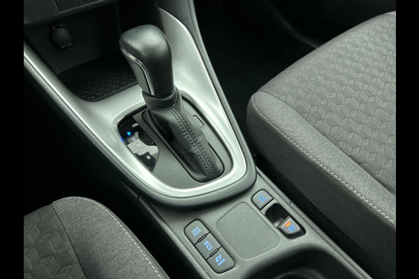 Toyota Yaris 1.5 Hybrid Active Auto. Navigatie Apple Carplay/Android Auto Camera Adaptive Cruise Control Climate Control