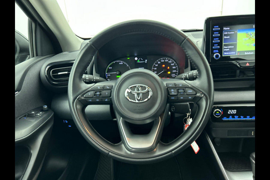 Toyota Yaris 1.5 Hybrid Active Auto. Navigatie Apple Carplay/Android Auto Camera Adaptive Cruise Control Climate Control
